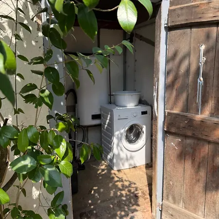 Maisonnette Proche Gare & Centre L Jardin L Clim * 卡斯特尔